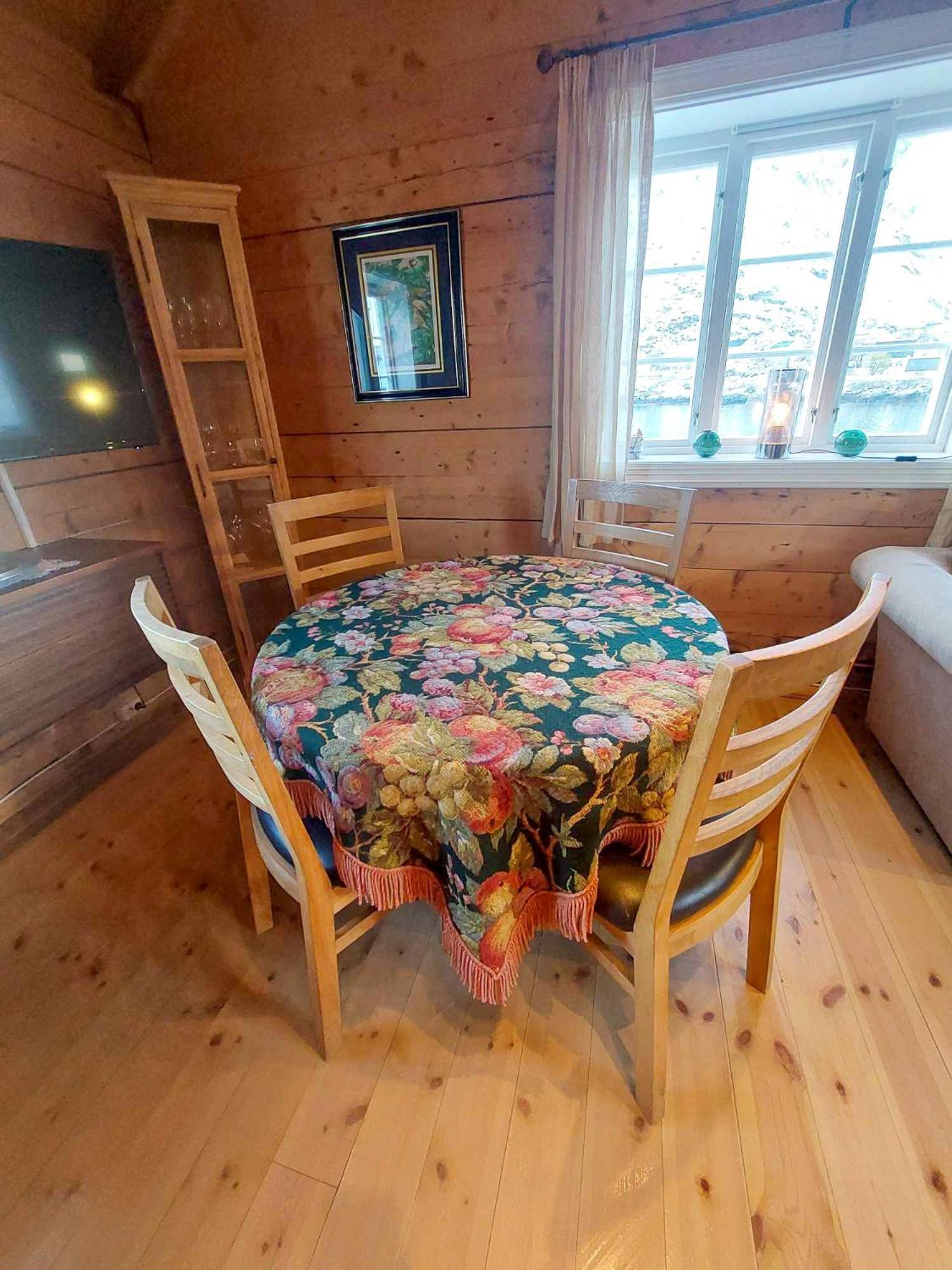 Valen Cabins In レーヌ エクステリア 写真